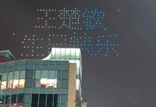 北京时间昨日，国乒运动员王楚钦迎来25岁生日，这引发了全国范围的粉丝庆生活动“生