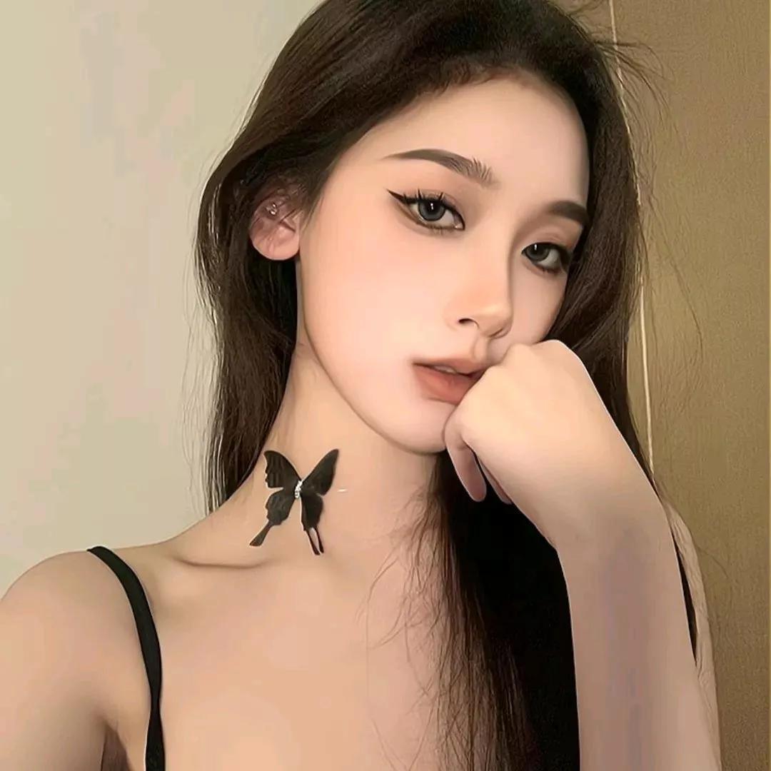 甜美蝴蝶耳饰，清新自然妆容，温柔少女风。温柔花朵耳饰 少女风耳饰 紫色花耳饰 蝴