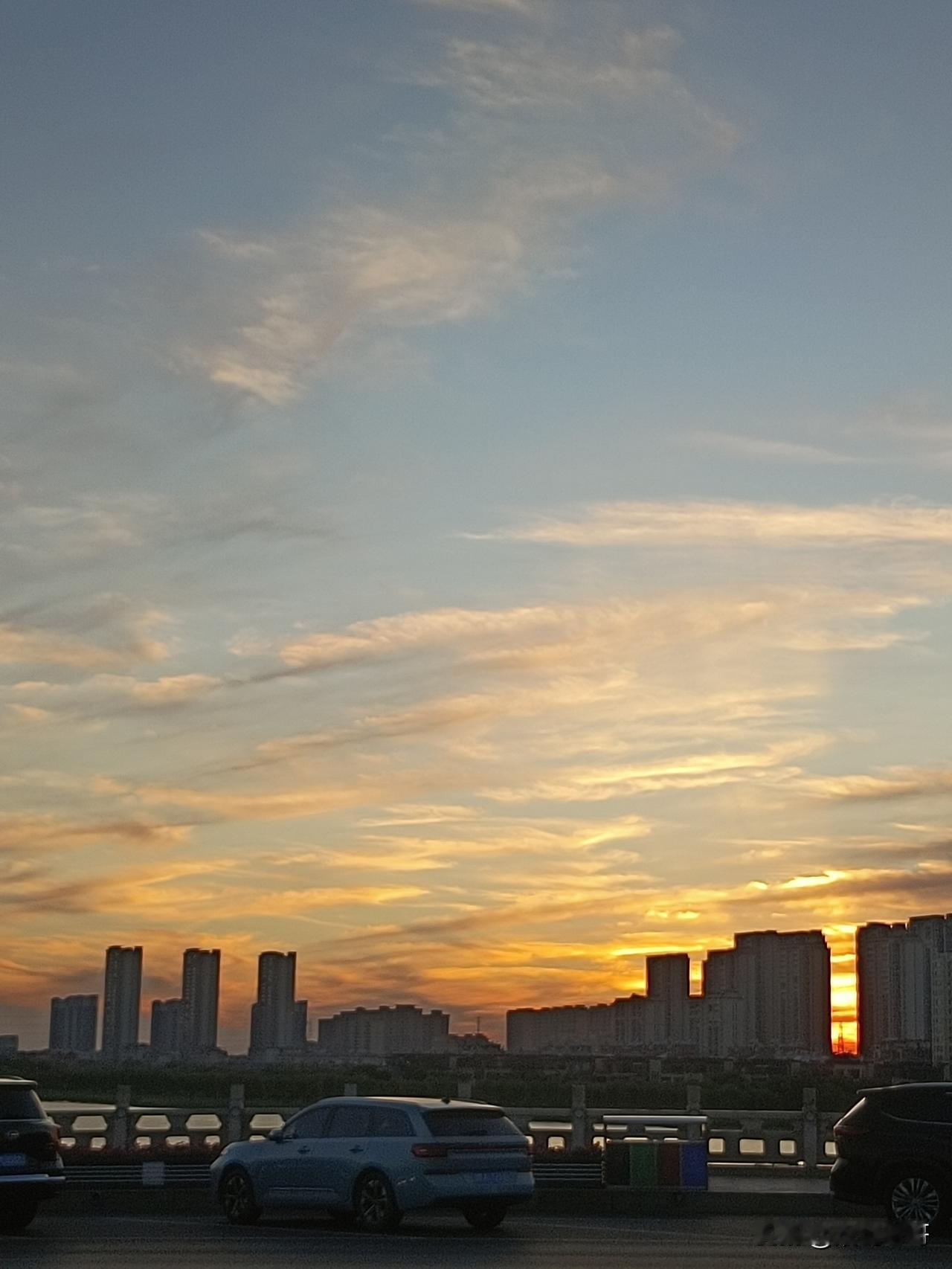 残存至今的文化毒瘤
中国数千年历史上从未发生宗教战争。因为中华文化自诞生初期就有