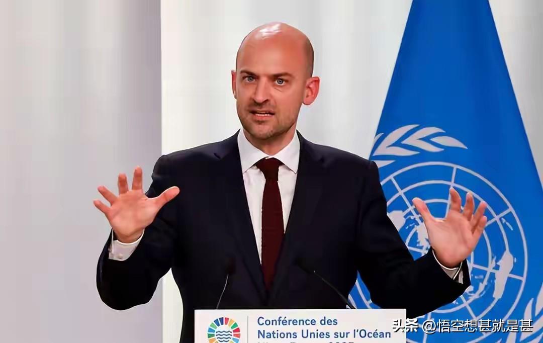 法国外长巴罗说：“东大优先与欧盟成员国发展关系，以此绕开欧盟体制。”只能说巴罗看