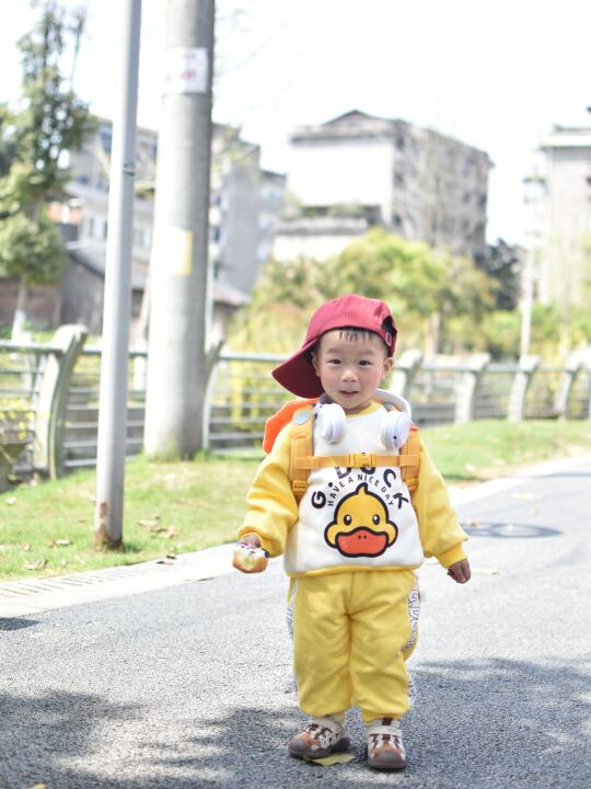 被春天宠爱的遛娃时光🌿