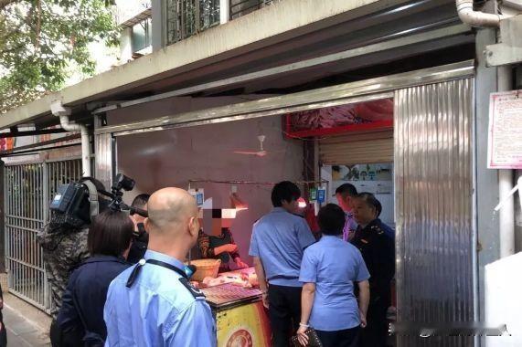 山东济南，一女子买了80元的牛肉，返回途中，被执法人员当场把肉拿走。女子不解，买