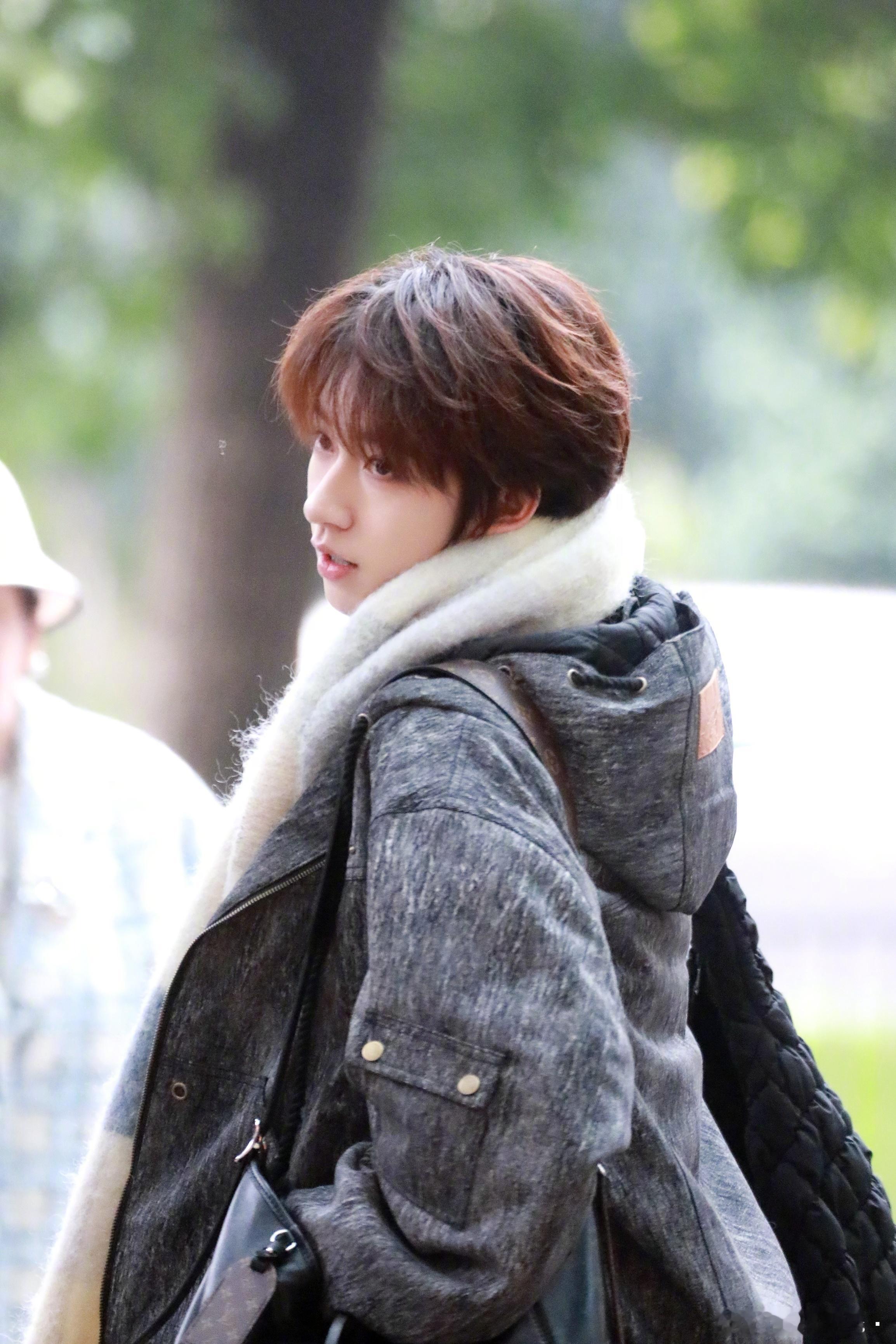 贺峻霖丨我的冬日男友❄️ 
