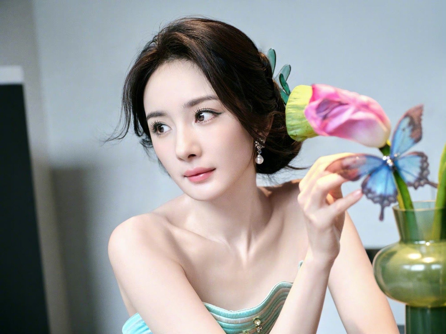 #杨幂水绿色高定#杨幂身穿 Maison Sara Chraibi 2024 春