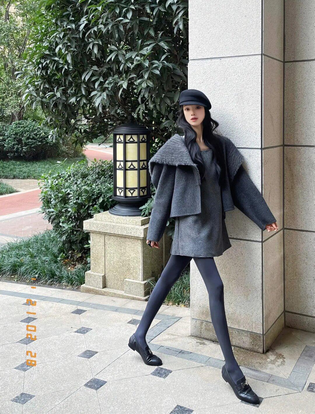 连裤袜➕短大衣 腿又长又瘦！