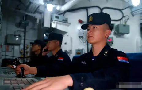 强硬摊牌！中国政府与解放军正告美军：台湾问题即将动手解决。美军只准在中方划设区域