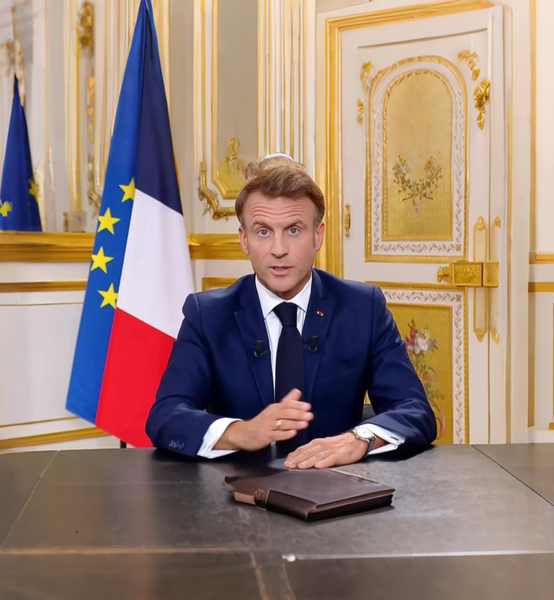 新年法国总统马克龙发表讲话

2025年12月31日晚，

法国总统表示将竭尽所