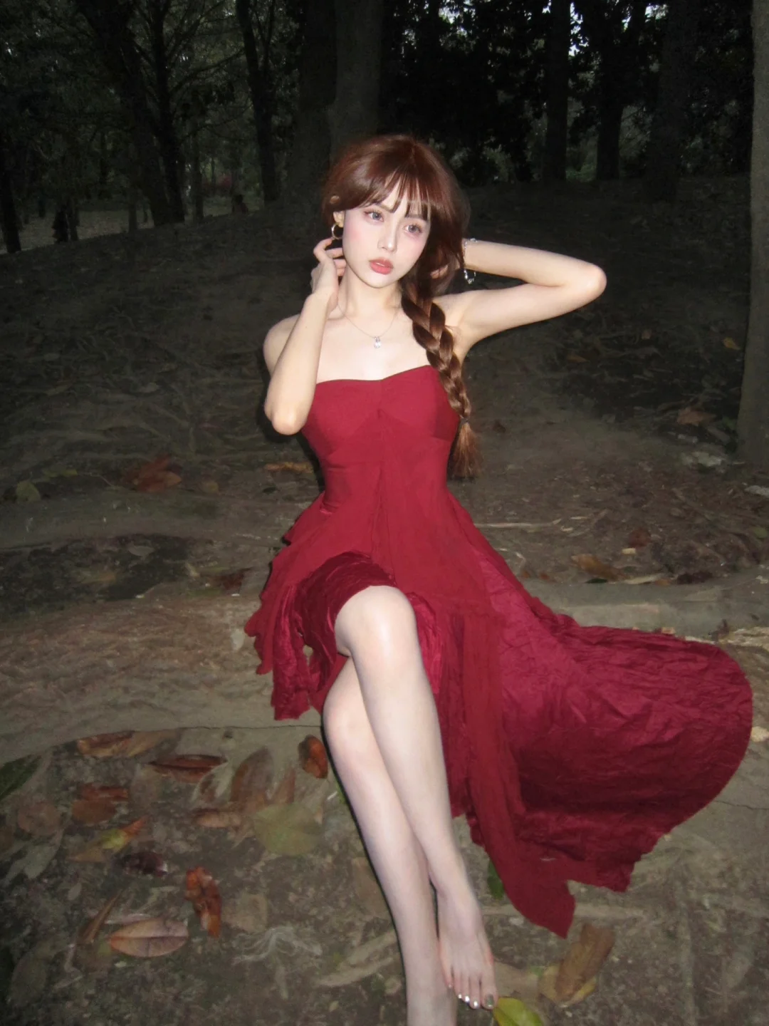红袍女巫