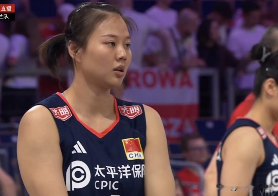 正在直播中国女排VS波兰女排（1/4决赛），赵勇指导派出全主力出战，硬碰硬！中国