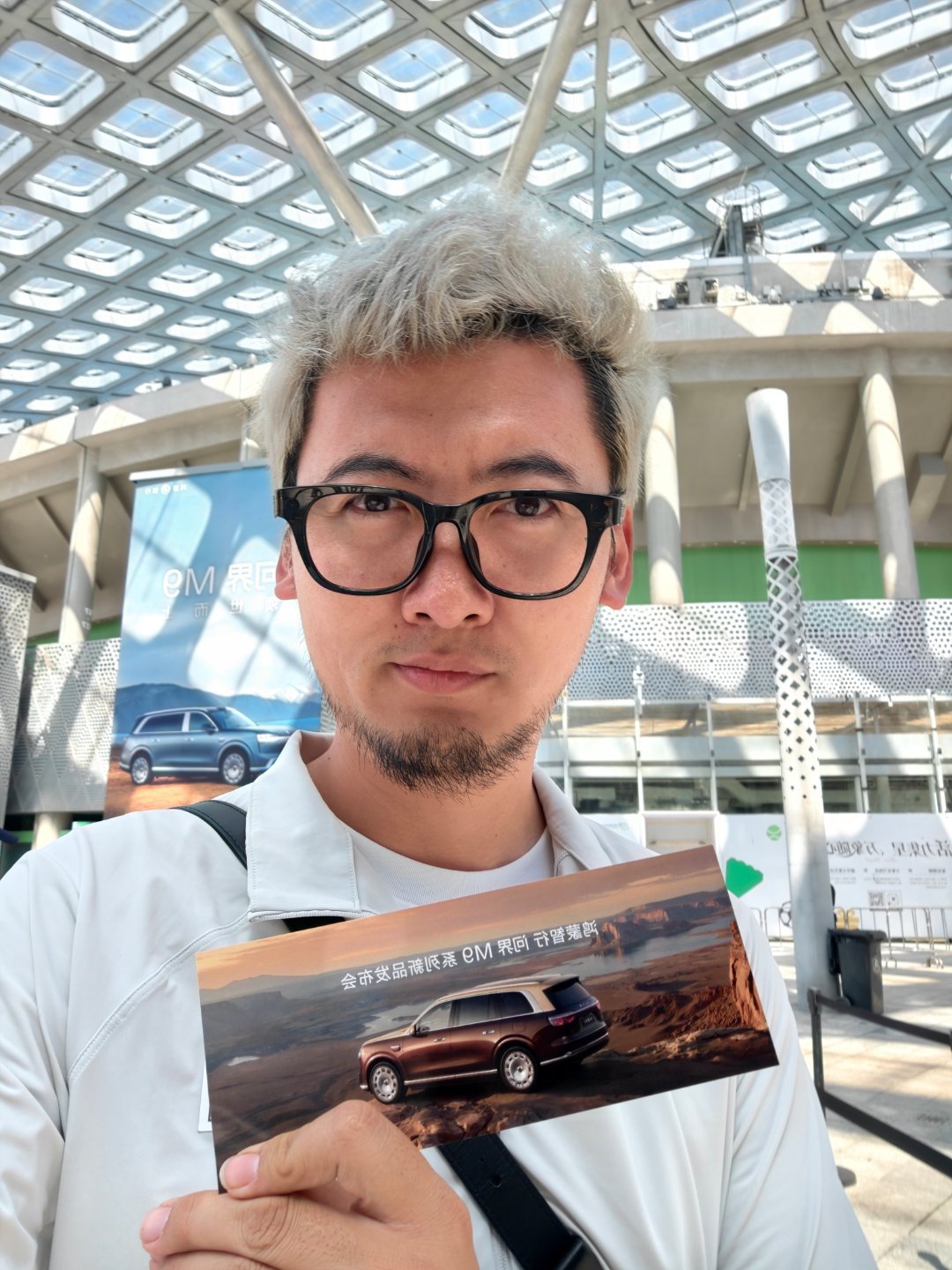 这次回深圳第一件事，来看看中国50万以上的销冠，该如何进化，要卖多少钱问界M9 