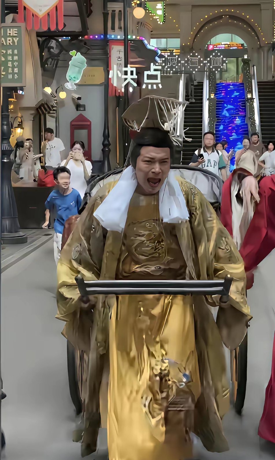 这么热的天，干一天没中暑都算身体好了，所以一天600真不算多，毕竟人家好歹还是有
