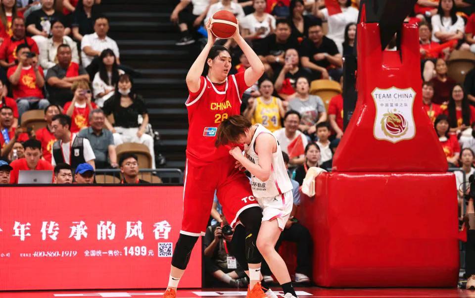 北京时间7月13日19:30分，2025年女篮亚洲杯将在深圳开幕，备受关注的中国