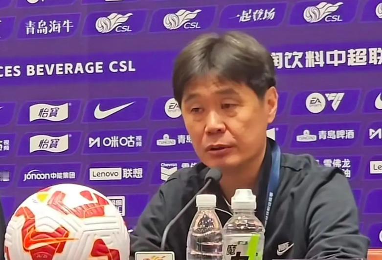 1个神秘去向曝光？李宵鹏辞职引爆中超保级悬念！
李宵鹏突然辞去青岛海牛主教练职务