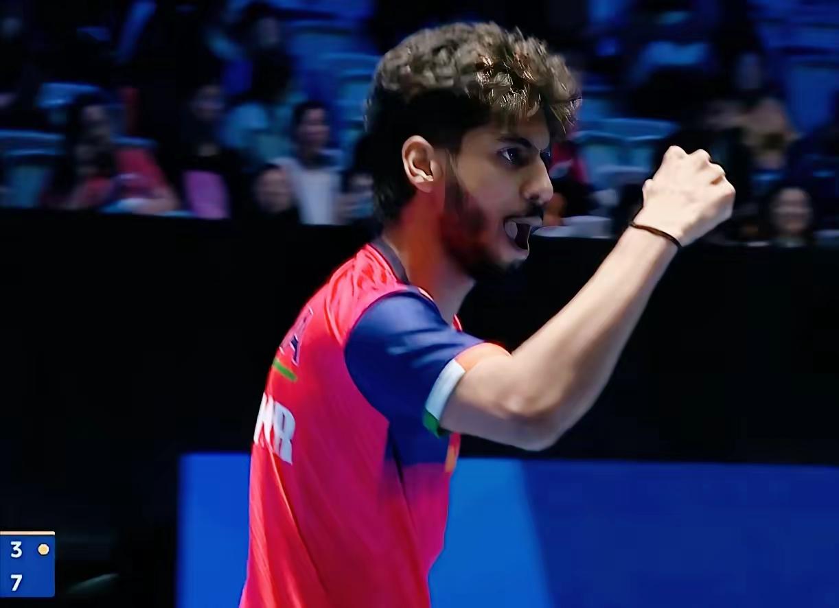 刘国正把陈垣宇看透了！
对他的评价两个字。
一个是字是虚。
​刘国正说的虚，
是