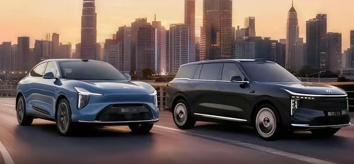 新一代智己LS6以续航，操控，舒适与安全的全维优势，让春运返乡每一步都稳当舒适，