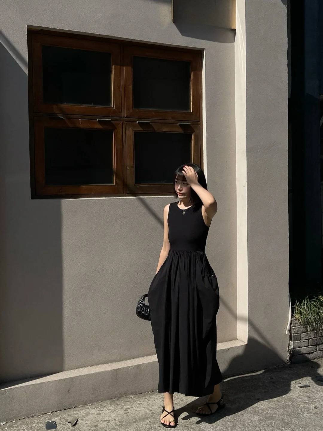 夏日小黑裙