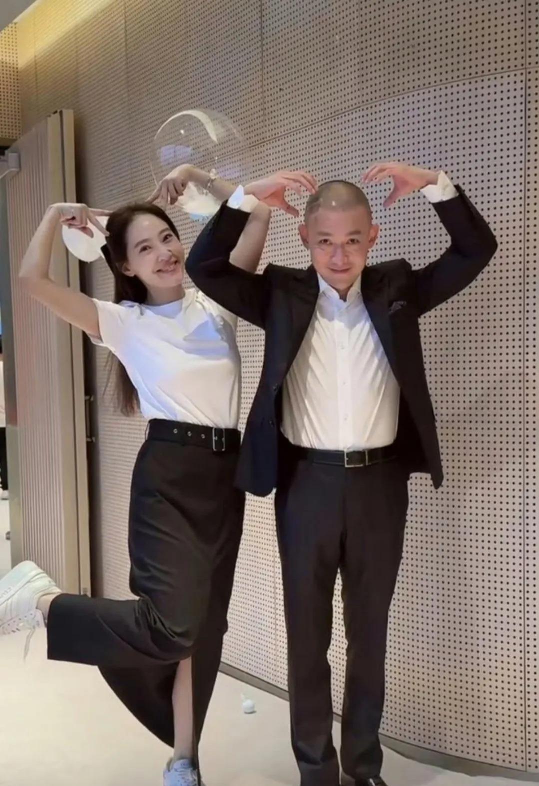 这就是聂远每个月给三百万的养的媳妇，不去拍戏可惜了啊，看来还是💰养人，状态真好