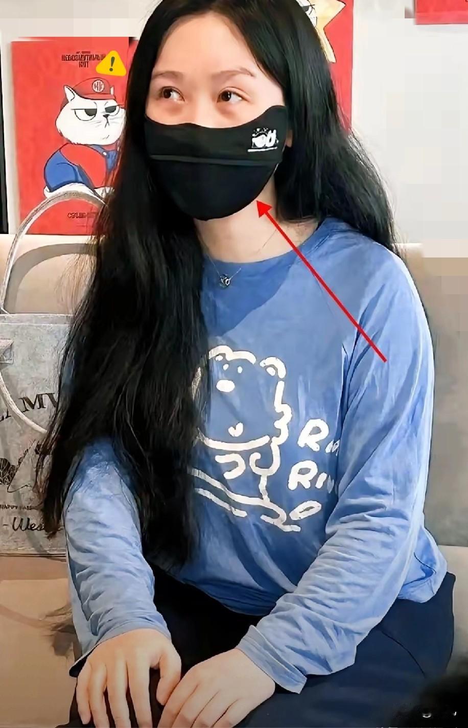 刷到北京这位李女士的事，

我才反应过来，原来有些“精致利己”，

是把自己的安