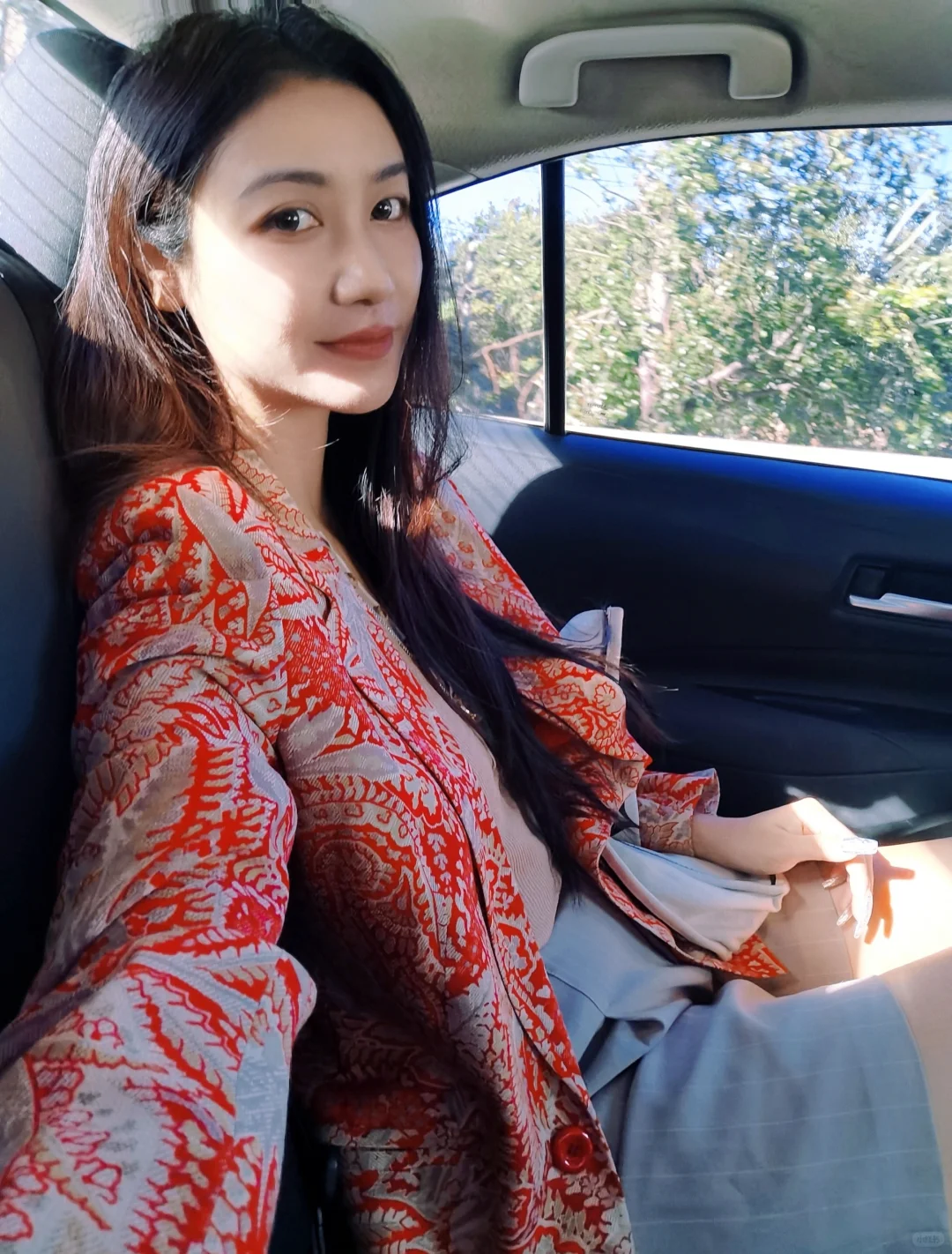 今天上班穿什么 ︳刺绣小西装