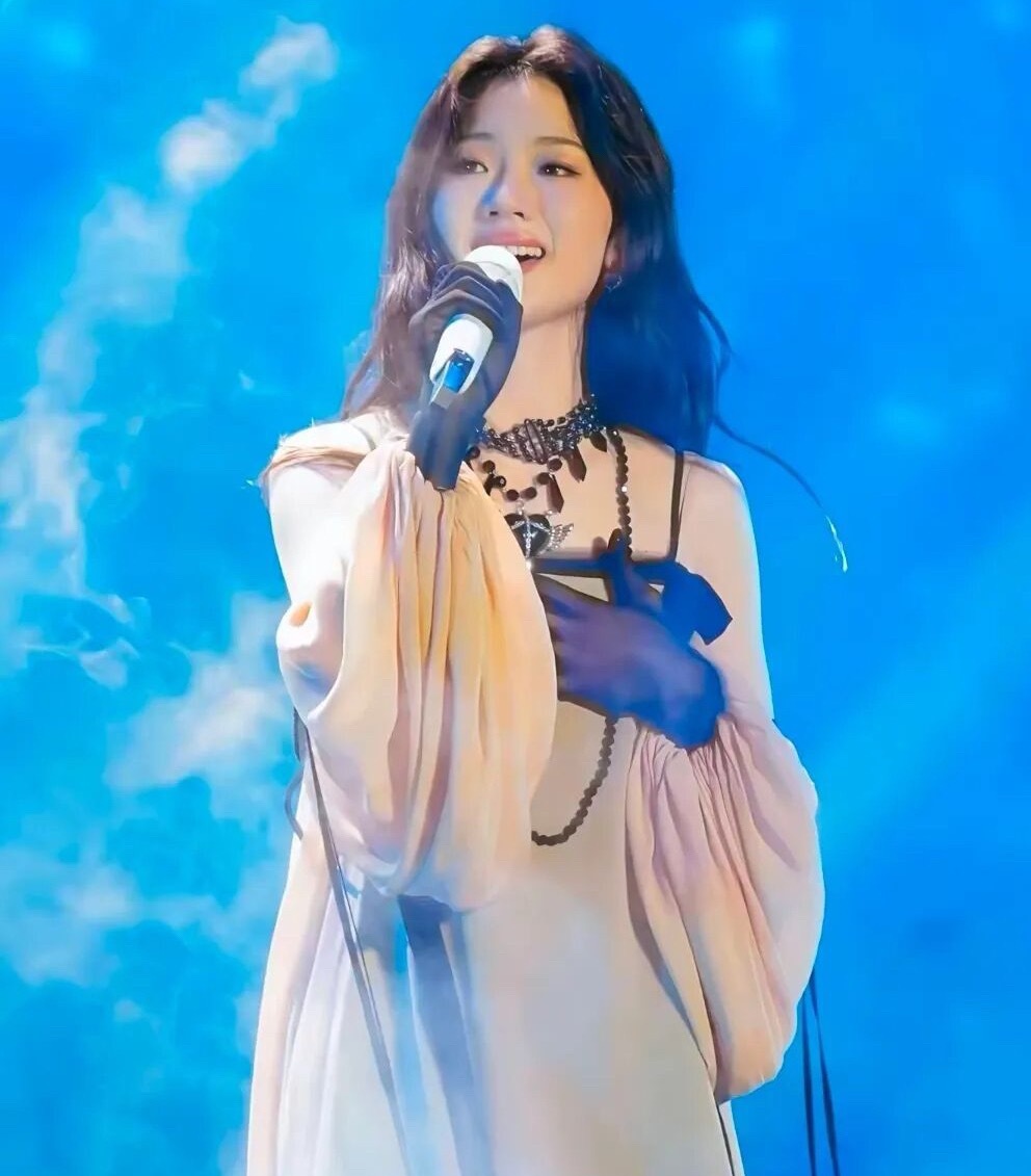 单依纯演唱会主办方致歉个人感觉，双方都处理得不错。 不知道谁还会在网上因为这个事