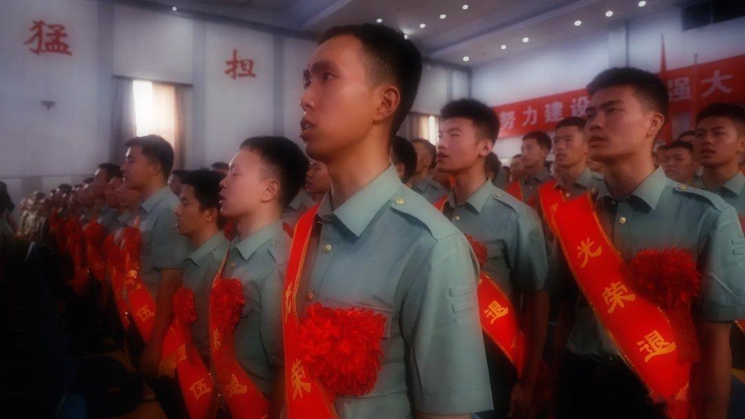 #铸剑中原[超话]##早安军营##原原说早晚安# 君子于役，圆满归期一声老兵，一