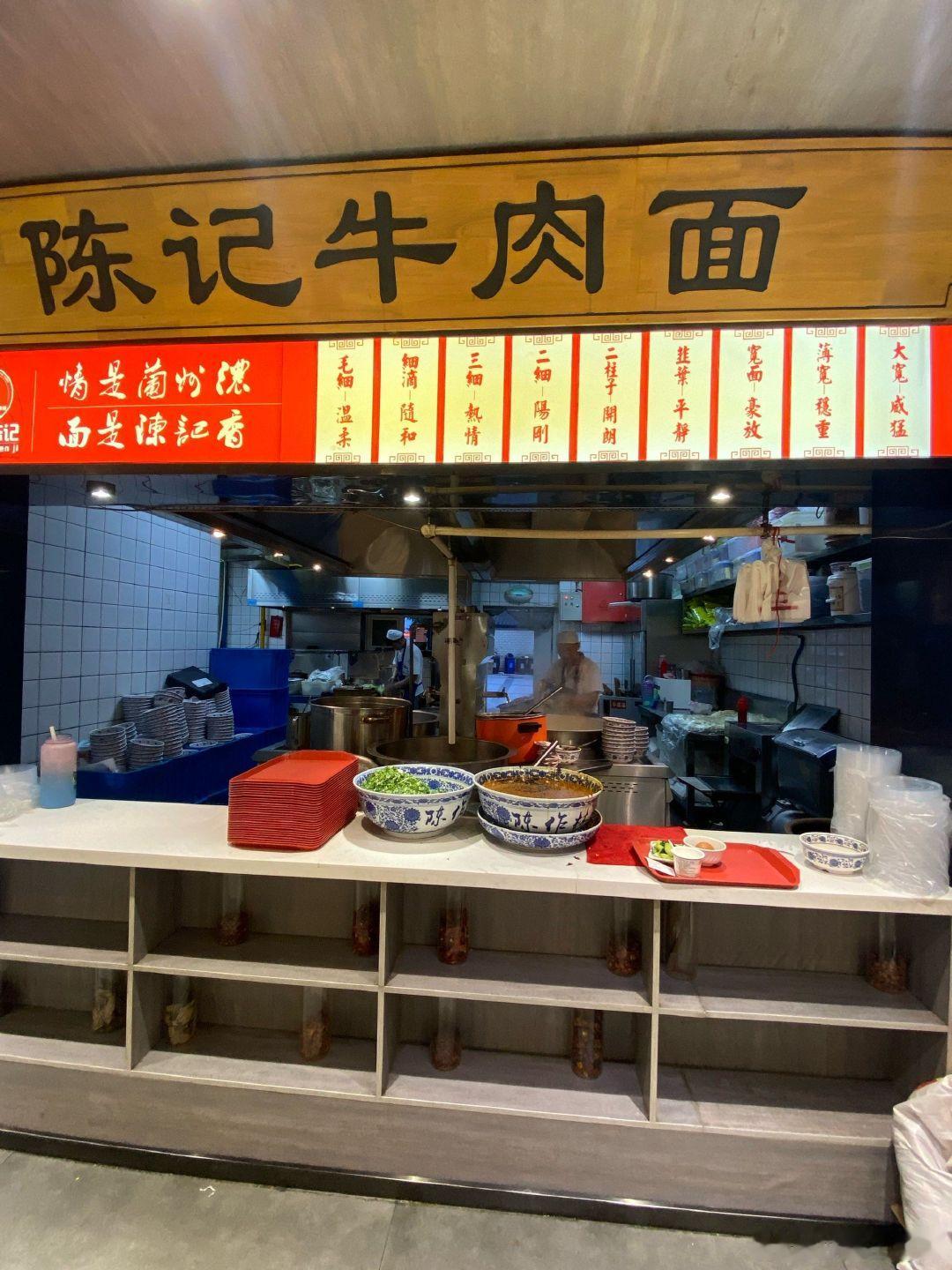 兰州肉蛋双飞到底是什么天花板吃法讨论：你心中牛肉面最佳搭配是不是肉蛋双飞？在兰州