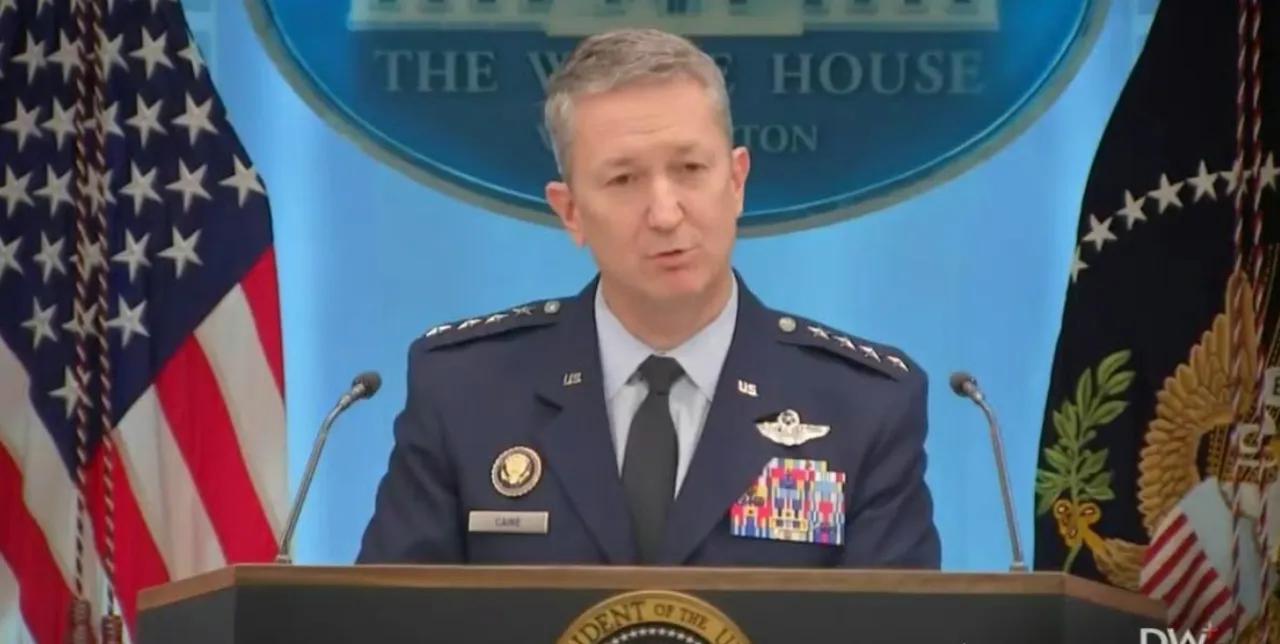 美军变相“开战”了！
4月16日，美国参谋长联席会议主席凯恩发出威胁称：“美军将