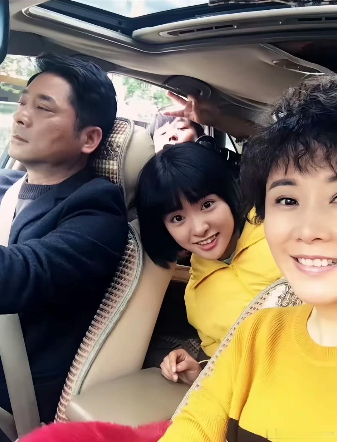 陈小希爸妈为沈月发声 呜呜呜 这也太感动了月月小希你拥有且值得世上最美好的祝福和