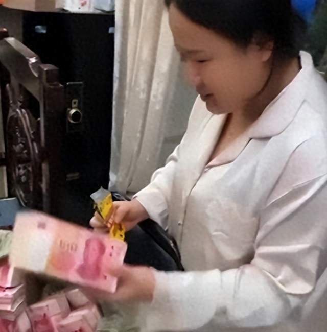 《貌美却狠毒！明珍珍管理6个电诈园区，背负14条人命执行死刑》