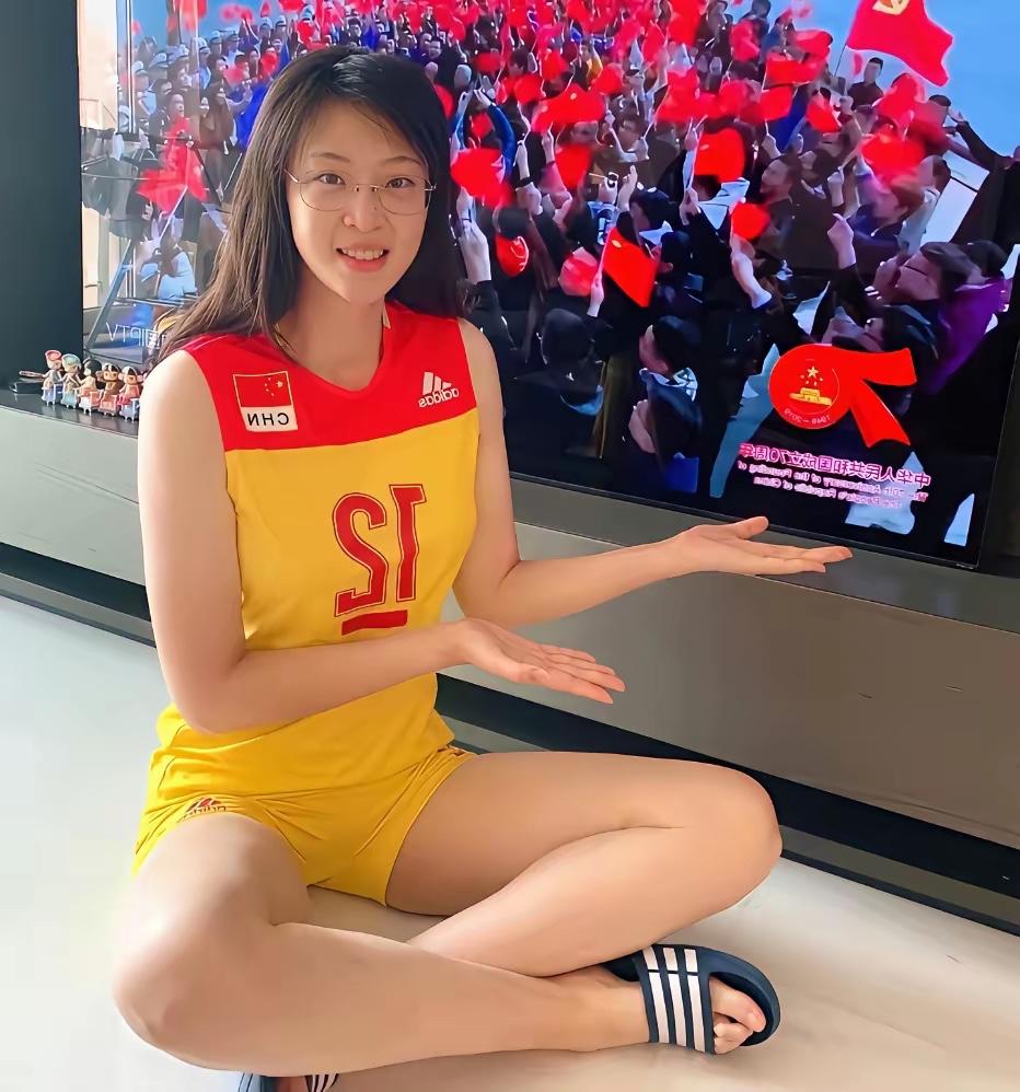 惠若琪奥运会冠军，穿的鞋子挺好看的