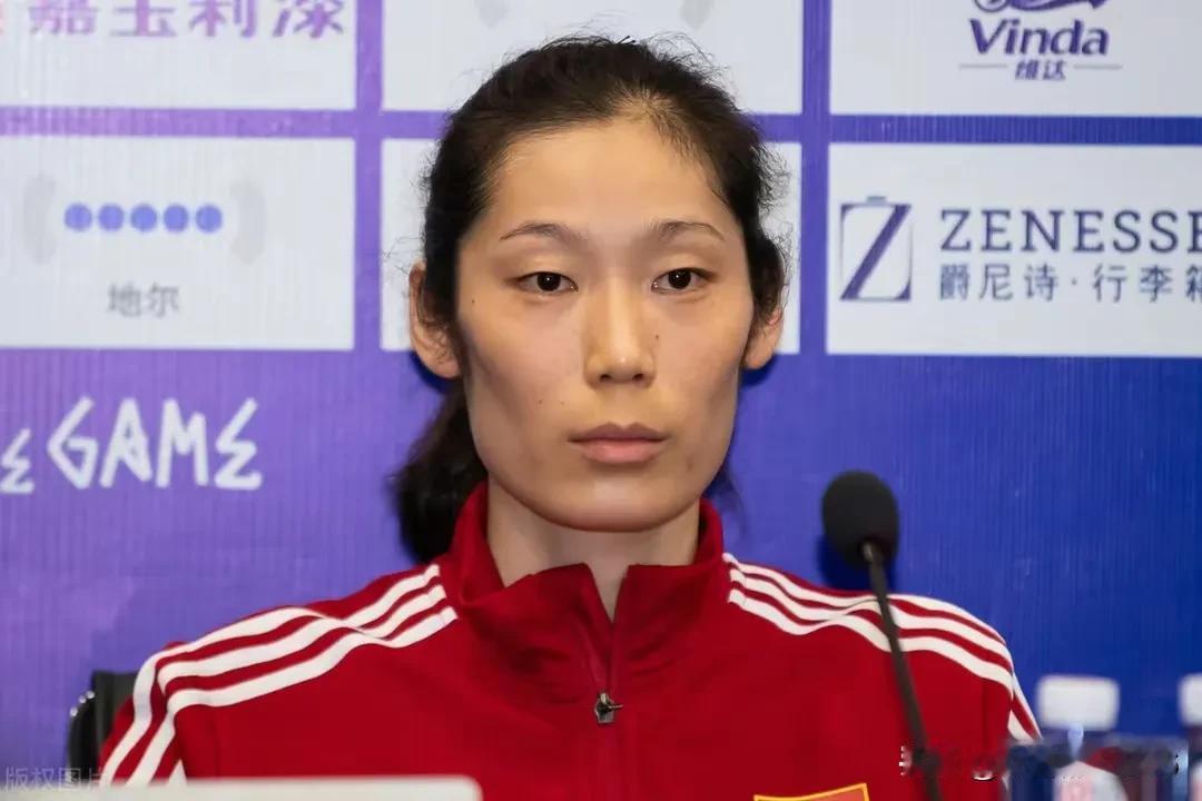 朱婷回归国家队并不是那么简单，关键人物不同意或许就成为泡影
      4月8日