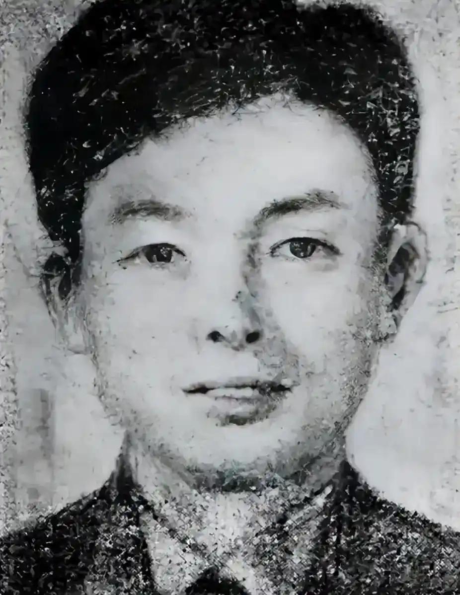 1930年，地下党员傅有智被捕，敌人把他带到了海滩，连开5枪，枪枪命中，谁知，等