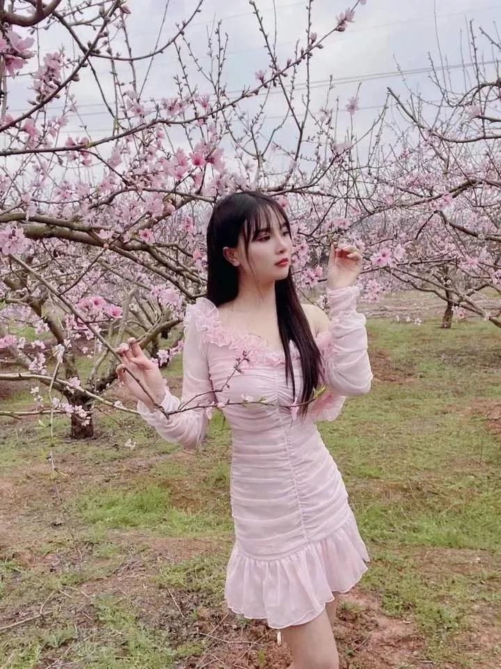 一脚踹开防盗门赢得掌声，转眼全村人人避之不及，道尽现实人性
 

 
陈奶奶的孙