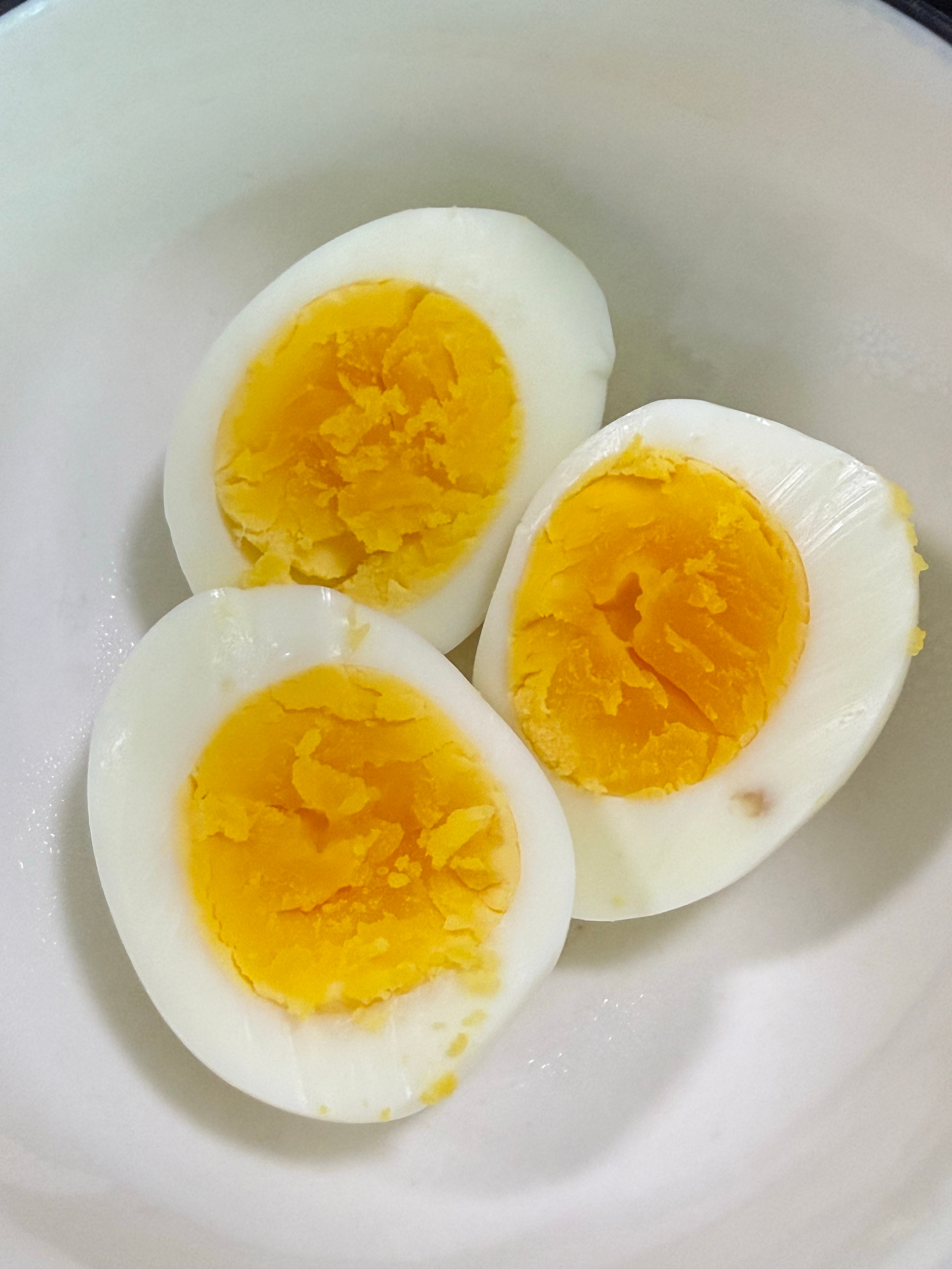 娃心心念念奶奶的肉丝面我早起学习制作肉丝的计划搁浅被长辈照料的日子舒服，但也容易