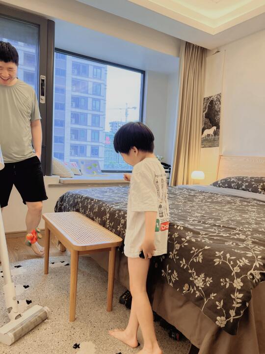 11.6万人围观过的小卧室，果然越简单越耐看