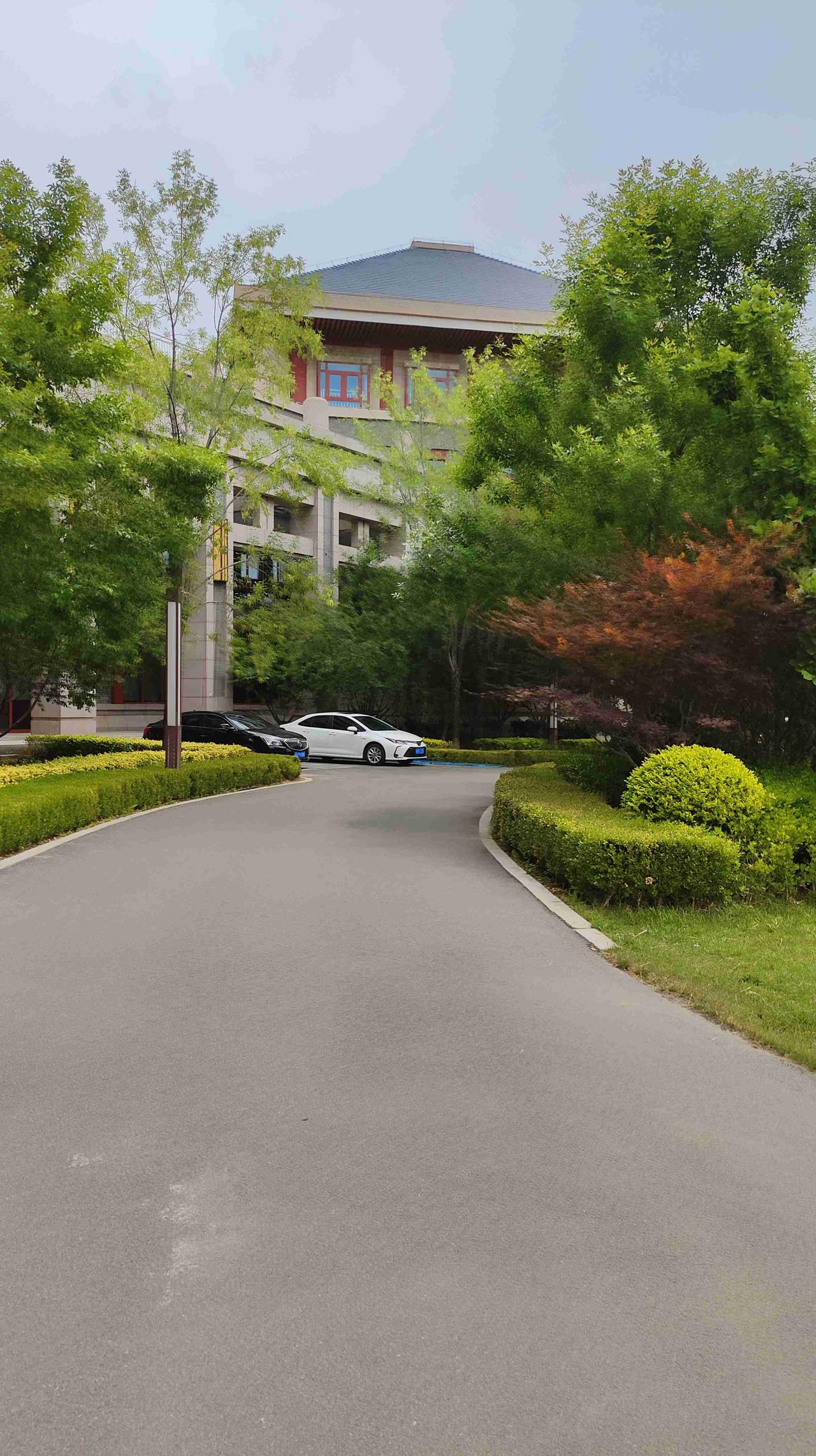 我的今日状态：😁轻松愉快
我这里的天气：🌤️多云