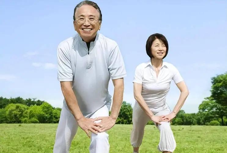 老人瘦才更长寿？专家直言：过了60岁保持这个体重，才能更长寿！


“医生，我过