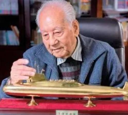 1987年，广东94岁老太太，收到一本杂志，发现上面是她离家30年的儿子，她老伴