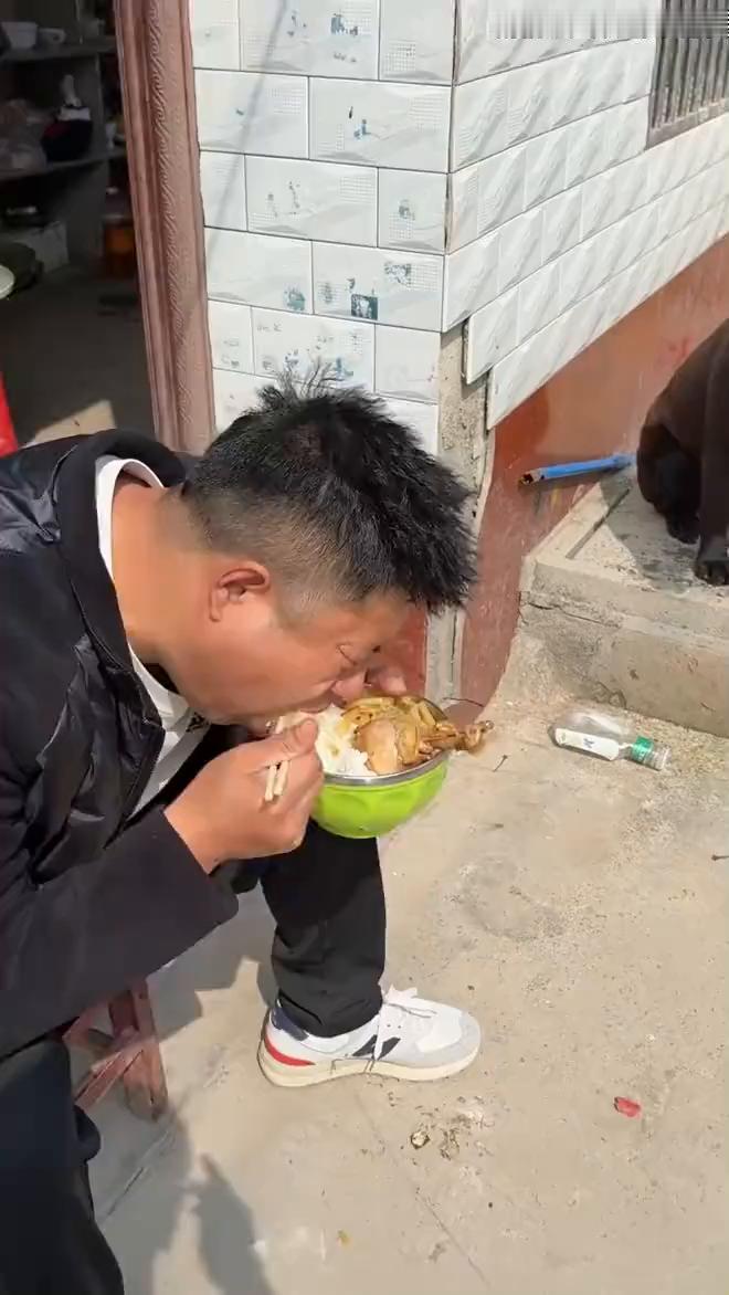 我鸡腿。
剧情演绎无不良引导。