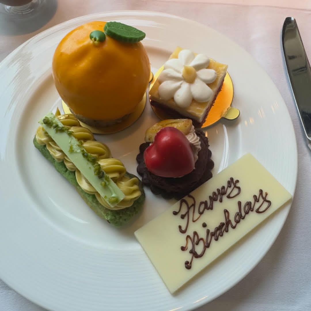日娱新闻波瑠 波瑠6月20日ins。🎂今年也收到了很多祝福的留言，非常感谢大家