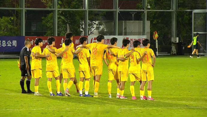 U17国足点球大战淘汰河床晋级决赛上海明日之星冠军杯半决赛，中国U17历经90分