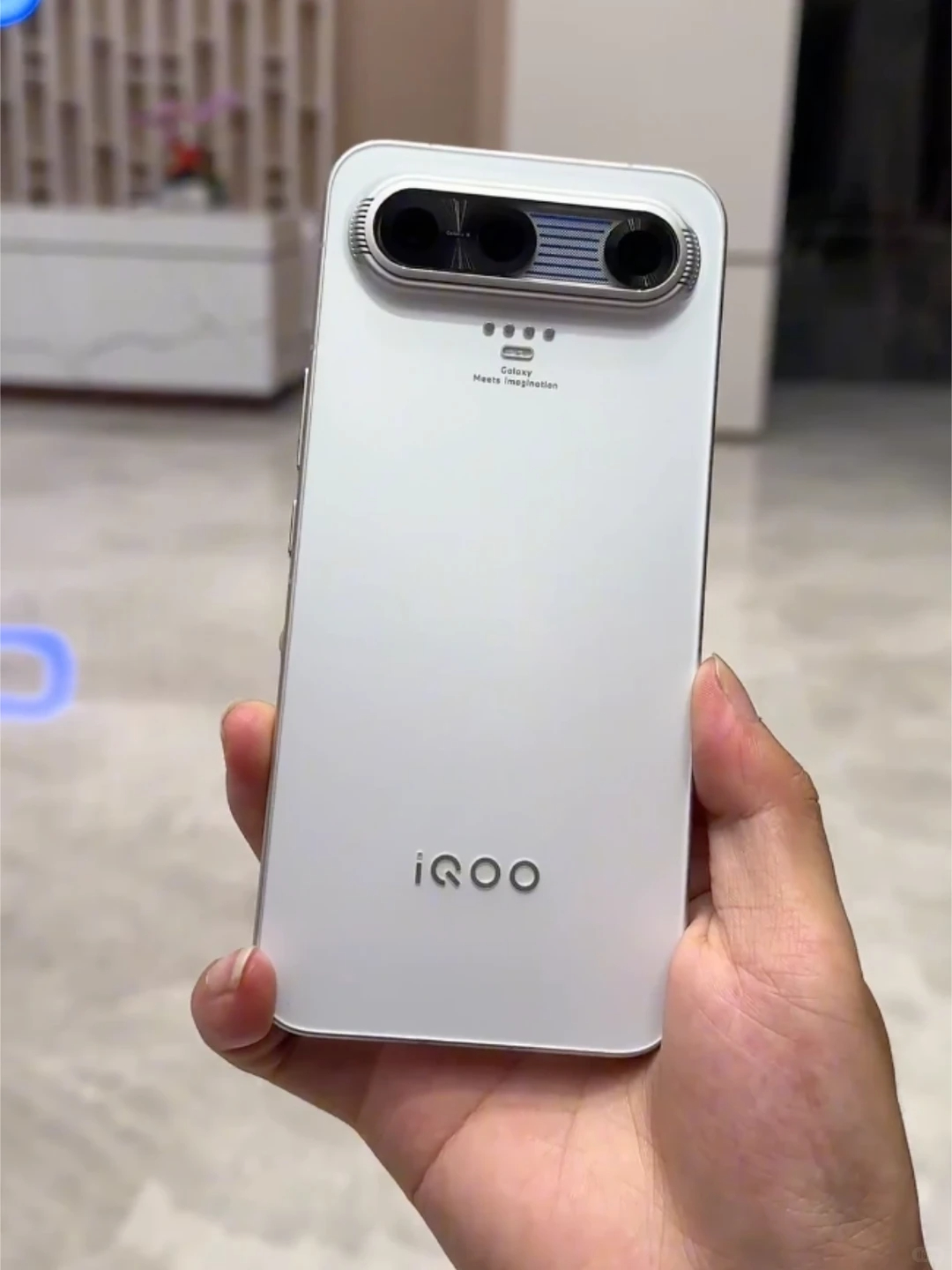 iQOO X概念机，大家觉得这设计咋样？ 