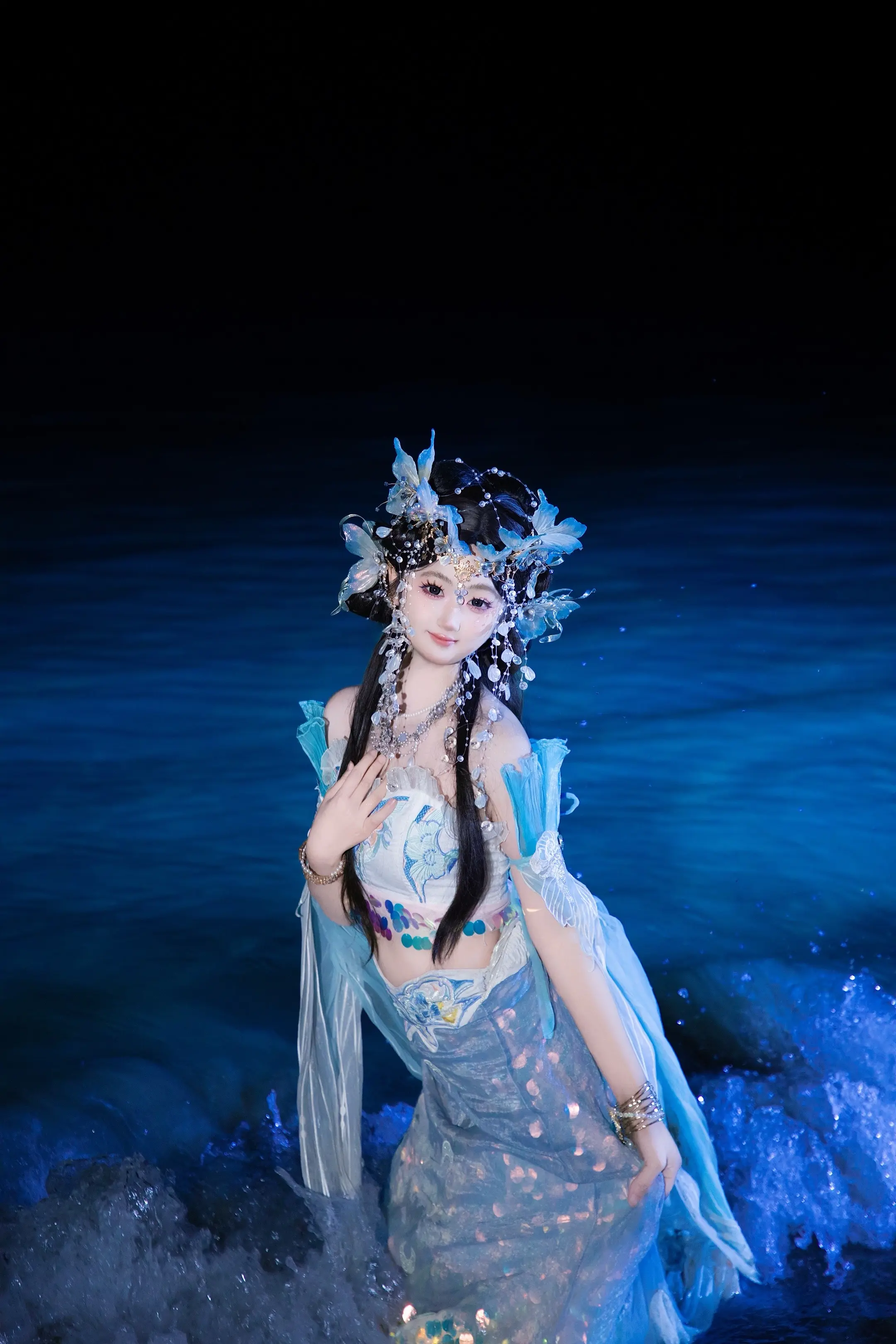 荧光海替我藏了一个秘密。