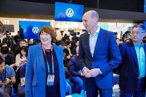 德国2025年电动汽车产量全球第二，仅次中国当地时间2月4日，《路透社》报道德国