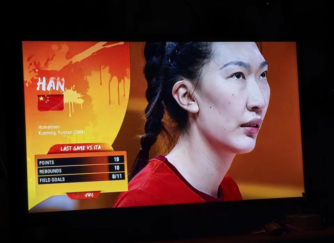 从你坚毅的目光中，我看到了必胜的信心，加油，小强旭，加油，中国女篮！