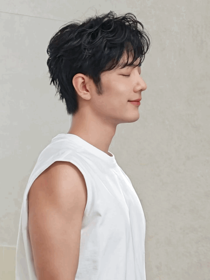 十日终焉待播剧热度榜TOP1刚开机耶，网友已经翘首以盼了，明年才能播出吧，这这这