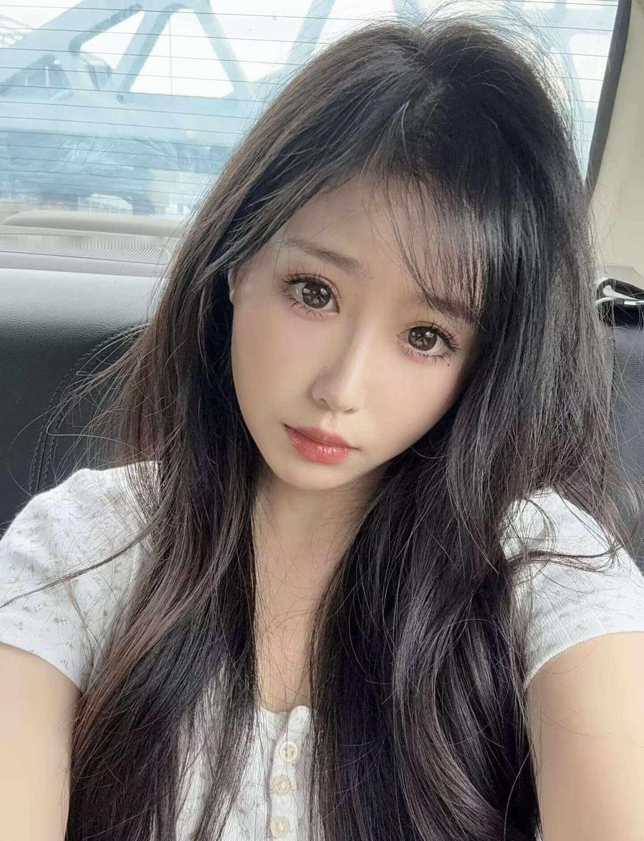天气晴，适合拍照☀️
日常拍照集锦 傲娇少女心 保持少女心 这些美丽都是应得的 