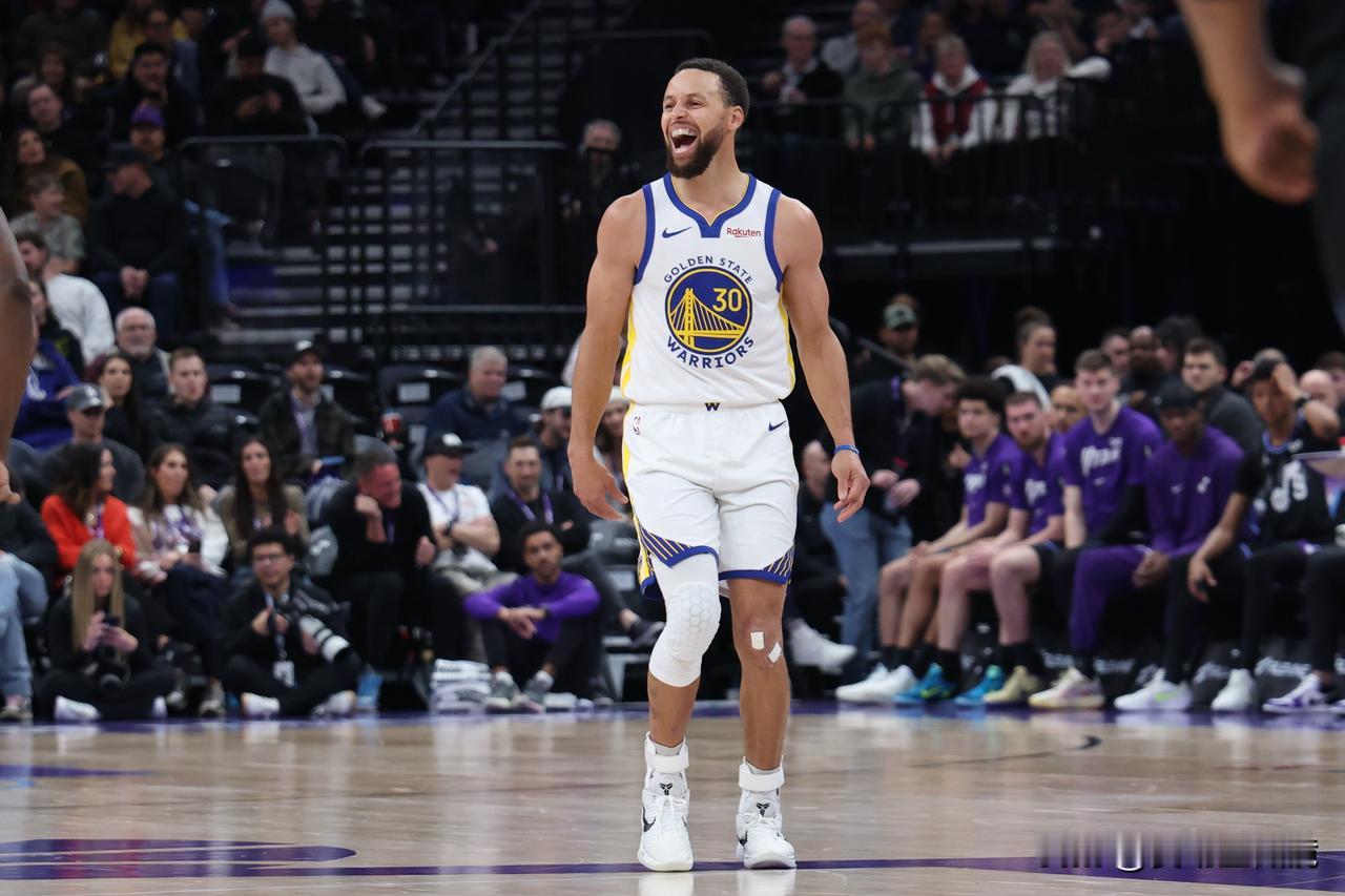 天价争夺战！库里球鞋合同保证金3000万美金起步，中国品牌差点拿下！

一场没有