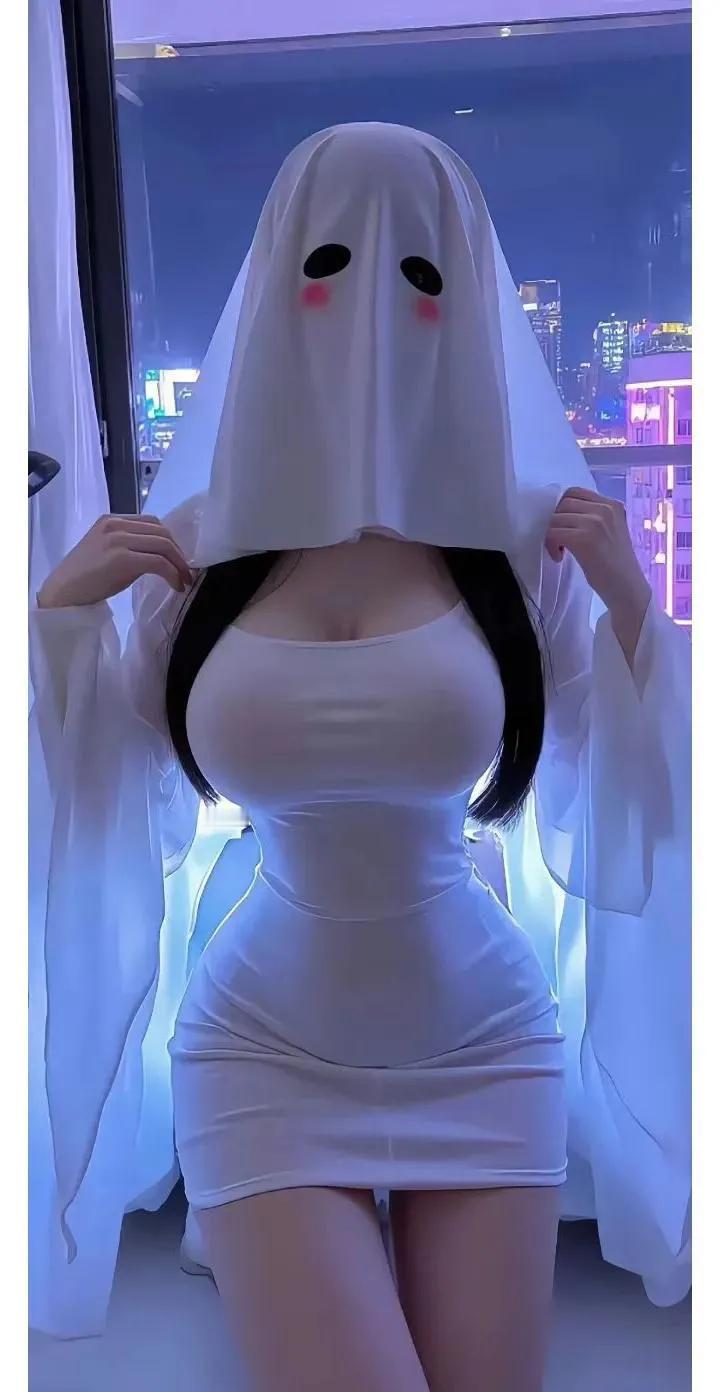挑衅P图大师们，看我这样，你们还怎么恶搞我，哈哈！拿我没办法了吧？！
我是p图小