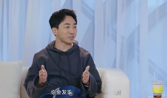 【泡泡玛特王宁称2025年最痛苦泡泡玛特王宁回应公司业绩高速增长】泡泡玛特董事长